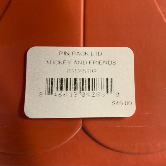 Harvey’ Disney Mickey & Friends Pin Pack - Picture 13 of 13